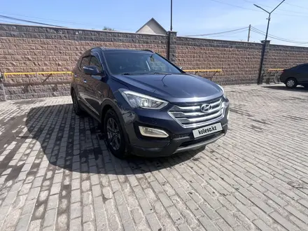 Hyundai Santa Fe 2015 года за 7 500 000 тг. в Алматы – фото 2