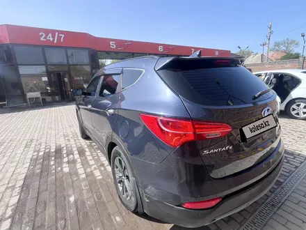 Hyundai Santa Fe 2015 года за 7 500 000 тг. в Алматы – фото 9