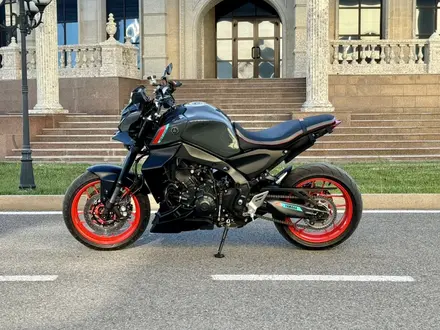 Yamaha  MT-09 (FZ-09) 2021 года за 5 990 000 тг. в Атырау – фото 2