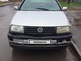 Volkswagen Vento 1992 года за 880 000 тг. в Астана – фото 3