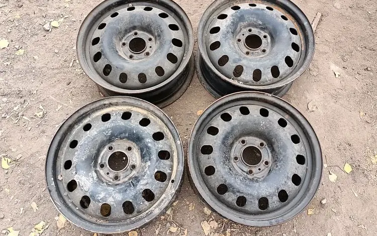 Оригинальные металлические диски на автомашину Ford Mondeo (R16 5*1 за 50 000 тг. в Астана