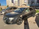 Volkswagen Passat 2007 года за 2 400 000 тг. в Астана – фото 4