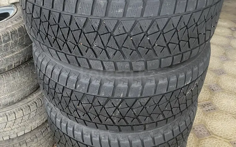 Зимние шины Bridgestone DM-V2 Blizzak с дисками LegeArtis за 490 000 тг. в Кулан