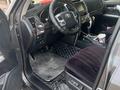 Toyota Land Cruiser 2012 годаfor23 500 000 тг. в Атырау – фото 4