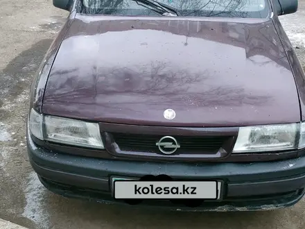 Opel Vectra 1993 года за 1 300 000 тг. в Актобе – фото 2