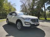 Hyundai Santa Fe 2013 года за 9 700 000 тг. в Алматы – фото 4