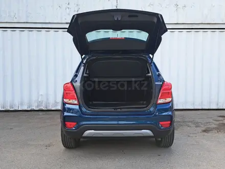 Chevrolet Tracker 2020 года за 5 980 000 тг. в Алматы – фото 9