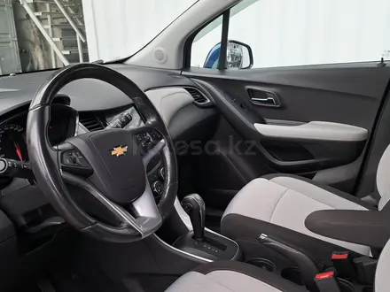 Chevrolet Tracker 2020 года за 5 980 000 тг. в Алматы – фото 12