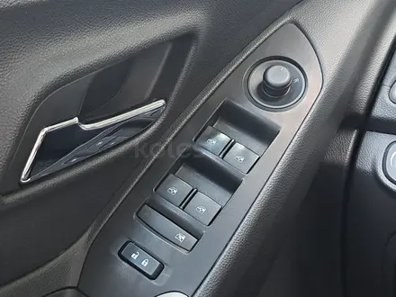 Chevrolet Tracker 2020 года за 5 980 000 тг. в Алматы – фото 20