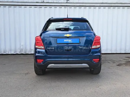Chevrolet Tracker 2020 года за 5 980 000 тг. в Алматы – фото 6