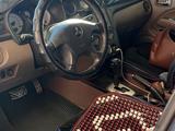 Mitsubishi Outlander 2006 годаүшін4 500 000 тг. в Актобе – фото 2