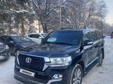 Toyota Land Cruiser 2019 года за 37 000 000 тг. в Алматы