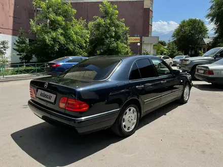 Mercedes-Benz E 280 1998 года за 4 100 000 тг. в Алматы – фото 8