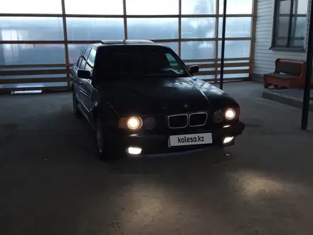 BMW 520 1995 года за 1 900 000 тг. в Алматы