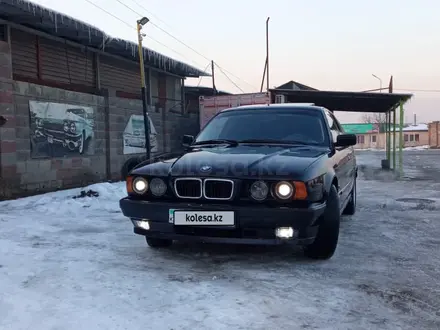 BMW 520 1995 года за 1 900 000 тг. в Алматы – фото 9