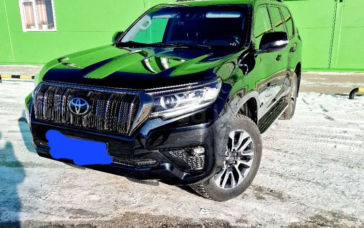 Toyota Land Cruiser Prado 2021 года за 34 999 000 тг. в Актобе