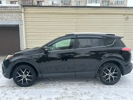 Toyota RAV4 2016 года за 10 900 000 тг. в Актобе – фото 4
