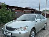 Toyota Camry 2003 годаүшін4 800 000 тг. в Актобе – фото 2