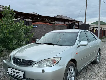 Toyota Camry 2003 года за 4 800 000 тг. в Актобе – фото 2