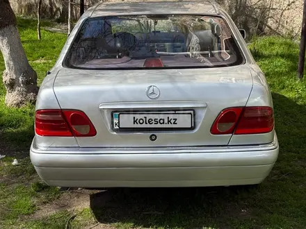 Mercedes-Benz E 280 1996 года за 1 989 535 тг. в Шымкент – фото 3