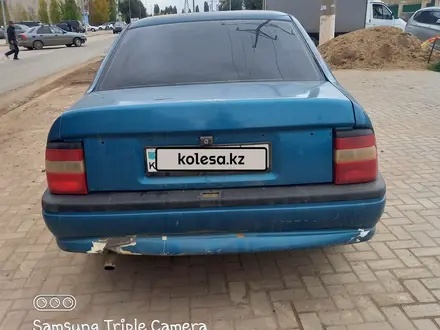 Opel Vectra 1992 года за 600 000 тг. в Актобе – фото 3