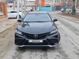 Toyota Camry 2021 года за 14 000 000 тг. в Кызылорда – фото 3
