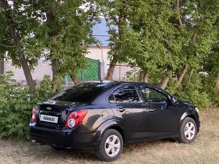 Chevrolet Aveo 2014 года за 3 800 000 тг. в Алматы – фото 3