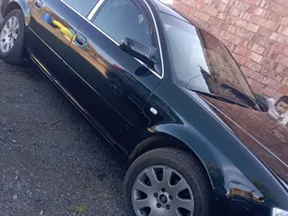 Audi A6, 2000