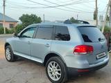 Volkswagen Touareg 2004 года за 3 800 000 тг. в Тараз – фото 4