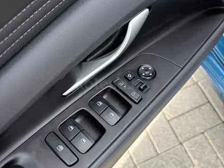 Hyundai Elantra 2023 года за 8 090 000 тг. в Кокшетау – фото 23