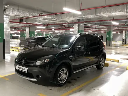 Renault Sandero Stepway 2013 года за 4 500 000 тг. в Астана – фото 3