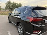 Hyundai Santa Fe 2020 года за 13 500 000 тг. в Алматы – фото 5