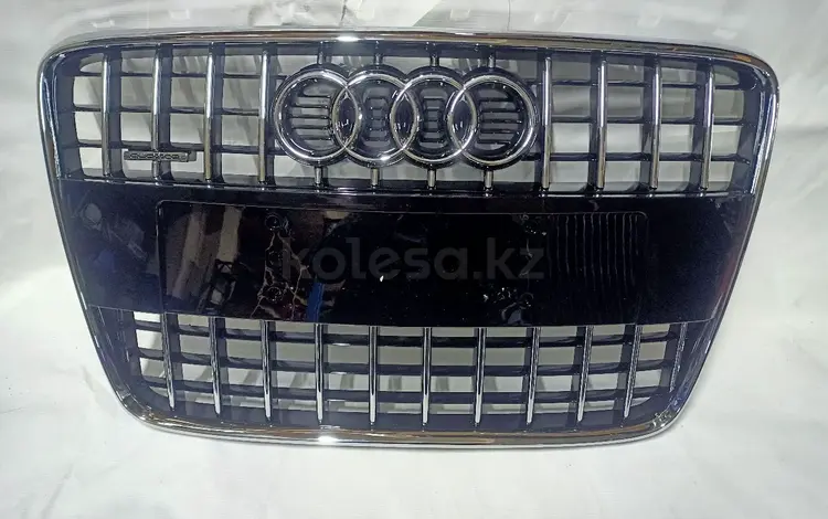 Решетка радиатора Audi Q7 4L за 80 000 тг. в Алматы