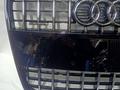 Решетка радиатора Audi Q7 4L за 80 000 тг. в Алматы – фото 2