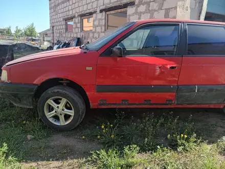 Volkswagen Passat 1991 года за 450 000 тг. в Караганда – фото 6