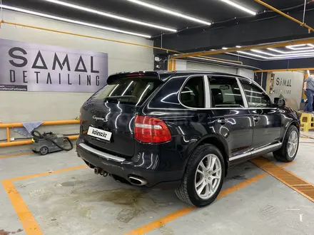 Porsche Cayenne 2008 года за 7 000 000 тг. в Алматы – фото 4