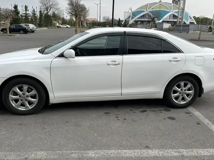 Toyota Camry 2010 года за 6 650 000 тг. в Тараз – фото 4