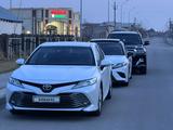 Toyota Camry 2019 года за 14 500 000 тг. в Туркестан – фото 2