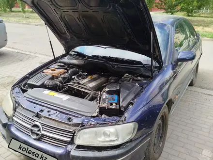 Opel Omega 1998 года за 600 000 тг. в Актобе