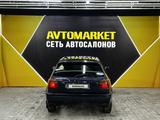 Volkswagen Golf 1993 года за 1 650 000 тг. в Актау – фото 4