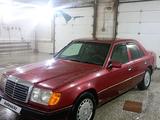 Mercedes-Benz E 260 1991 годаүшін1 600 000 тг. в Лисаковск – фото 2