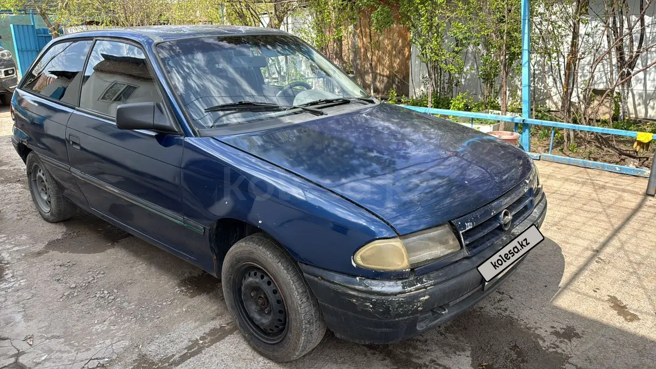 Opel Astra, 1993