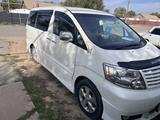 Toyota Alphard 2004 года за 3 600 000 тг. в Уральск – фото 2