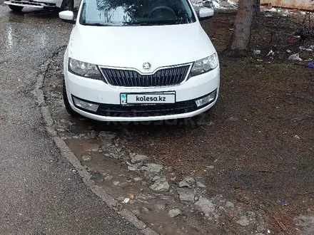 Skoda Rapid 2014 года за 5 000 000 тг. в Усть-Каменогорск – фото 2