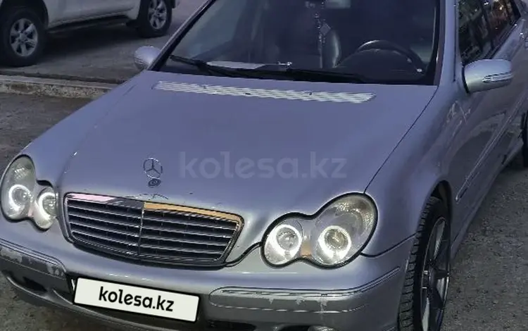 Mercedes-Benz C 230 2006 годаfor2 900 000 тг. в Актау