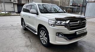 Toyota Land Cruiser 2019 года за 46 000 000 тг. в Шымкент