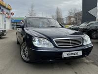 Mercedes-Benz S 320 1999 годаfor4 200 000 тг. в Астана