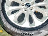 Оригинальные диски Kia Sorento R18 + резина 235/60 R18 за 240 000 тг. в Петропавловск – фото 4