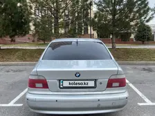 BMW 5 Series, 2001