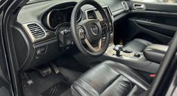 Jeep Grand Cherokee 2014 годаүшін14 250 000 тг. в Астана – фото 5